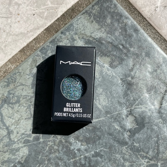 MAC Glitter- 3D Pale Mint - Picture 3 of 4